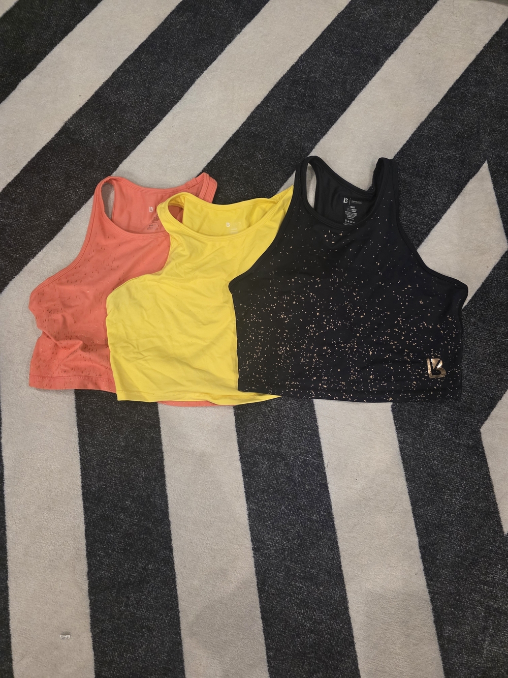 BuffBunny Aurora Crop Tops  in Black, Yellow, Coral